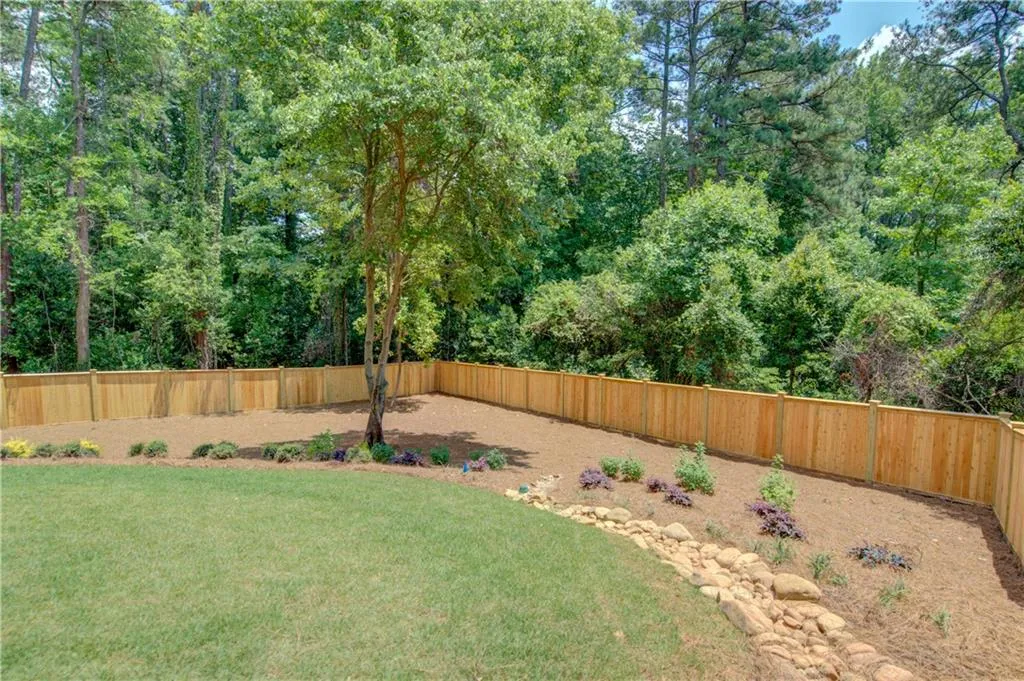 735 Glenairy Drive, Sandy Springs, Georgia 30328, 5 Bedrooms Bedrooms, ,5 BathroomsBathrooms,Residential,Sold,735 Glenairy Drive,6733086