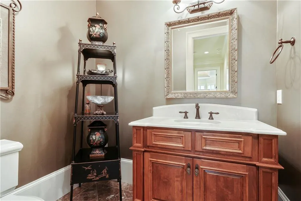 735 Glenairy Drive, Sandy Springs, Georgia 30328, 5 Bedrooms Bedrooms, ,5 BathroomsBathrooms,Residential,Sold,735 Glenairy Drive,6733086