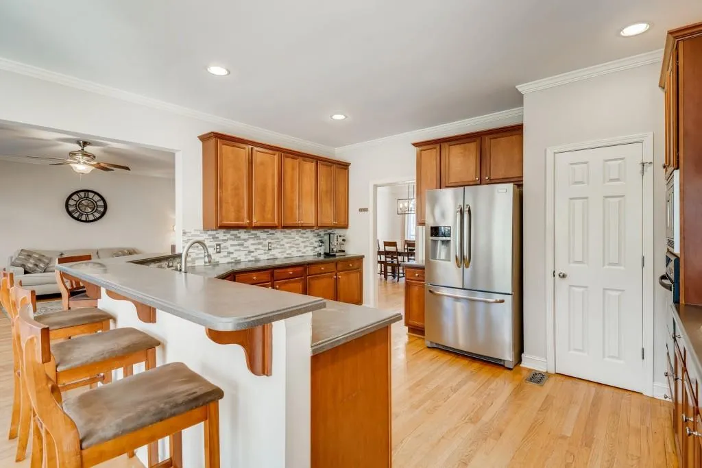 7330 Village Creek Trace, Sandy Springs, Georgia 30328, 4 Bedrooms Bedrooms, ,3 BathroomsBathrooms,Residential,Sold,7330 Village Creek Trace,6847104