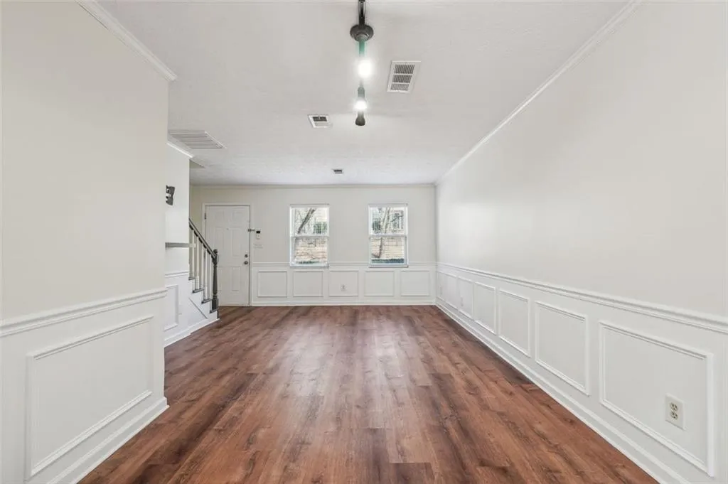 235 WINDING RIVER Drive Unit I, Atlanta, Georgia 30350, 2 Bedrooms Bedrooms, ,1 BathroomBathrooms,Residential,Sold,235 WINDING RIVER Drive Unit I,7357601