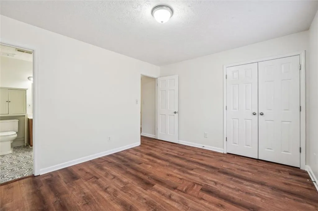 235 WINDING RIVER Drive Unit I, Atlanta, Georgia 30350, 2 Bedrooms Bedrooms, ,1 BathroomBathrooms,Residential,Sold,235 WINDING RIVER Drive Unit I,7357601