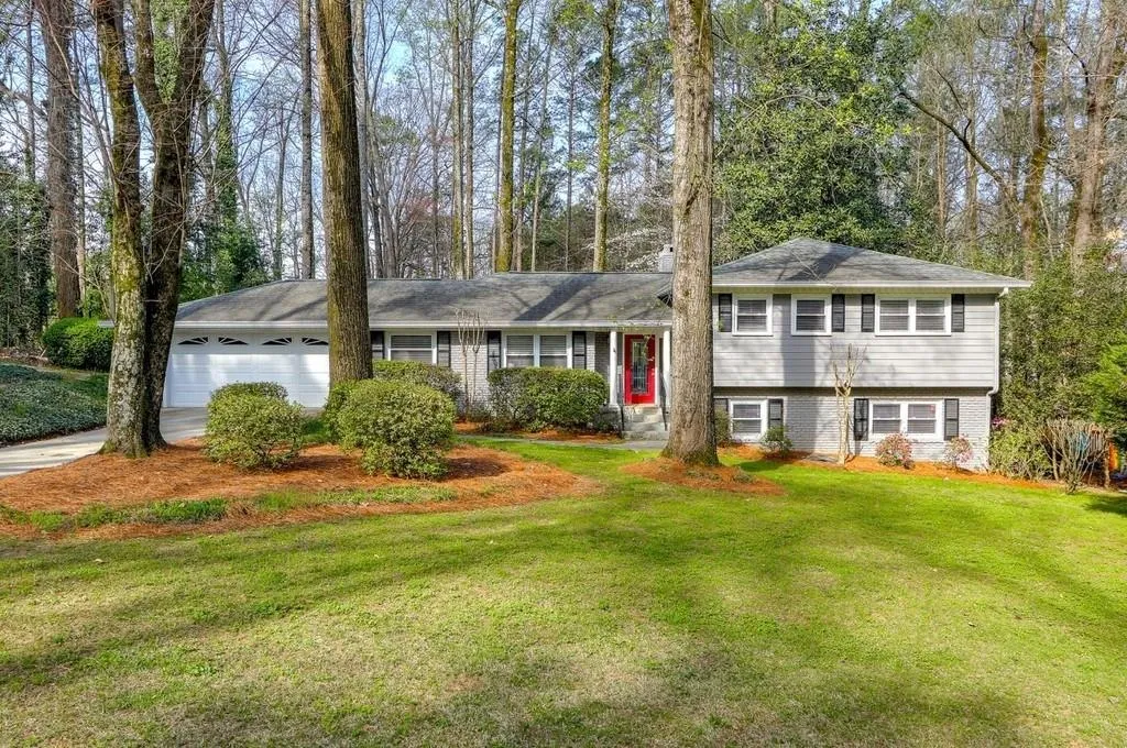 5710 Pine Brook Road Ne, Sandy Springs, Georgia 30328, 3 Bedrooms Bedrooms, ,3 BathroomsBathrooms,Residential,Sold,5710 Pine Brook Road Ne,6699669
