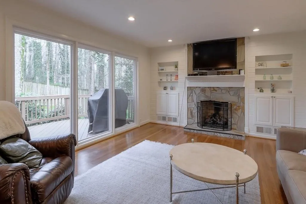 5710 Pine Brook Road Ne, Sandy Springs, Georgia 30328, 3 Bedrooms Bedrooms, ,3 BathroomsBathrooms,Residential,Sold,5710 Pine Brook Road Ne,6699669