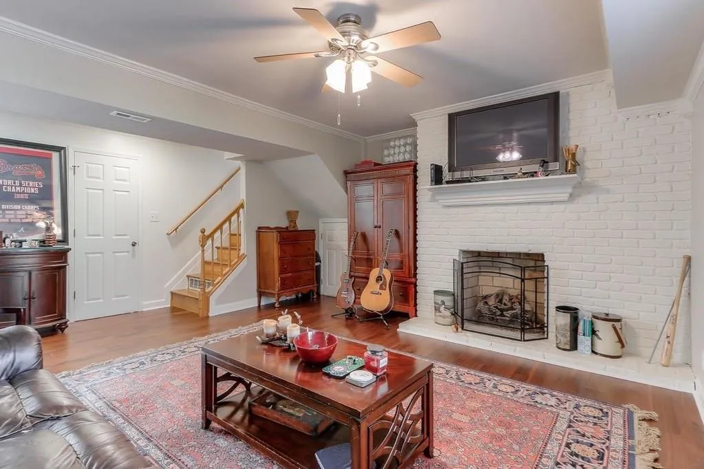 5710 Pine Brook Road Ne, Sandy Springs, Georgia 30328, 3 Bedrooms Bedrooms, ,3 BathroomsBathrooms,Residential,Sold,5710 Pine Brook Road Ne,6699669