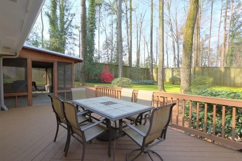 5710 Pine Brook Road Ne, Sandy Springs, Georgia 30328, 3 Bedrooms Bedrooms, ,3 BathroomsBathrooms,Residential,Sold,5710 Pine Brook Road Ne,6699669