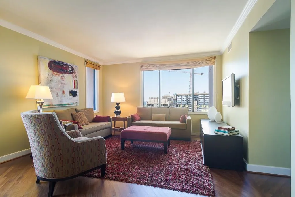 75 14th Street Ne Unit 3310, Atlanta, Georgia 30309, 2 Bedrooms Bedrooms, ,2 BathroomsBathrooms,Residential,Sold,75 14th Street Ne Unit 3310,5843617