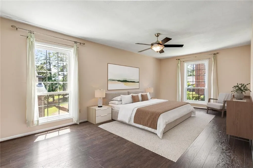 Atlanta, Georgia 30328, 2 Bedrooms Bedrooms, ,2 BathroomsBathrooms,Residential,Sold,7387227