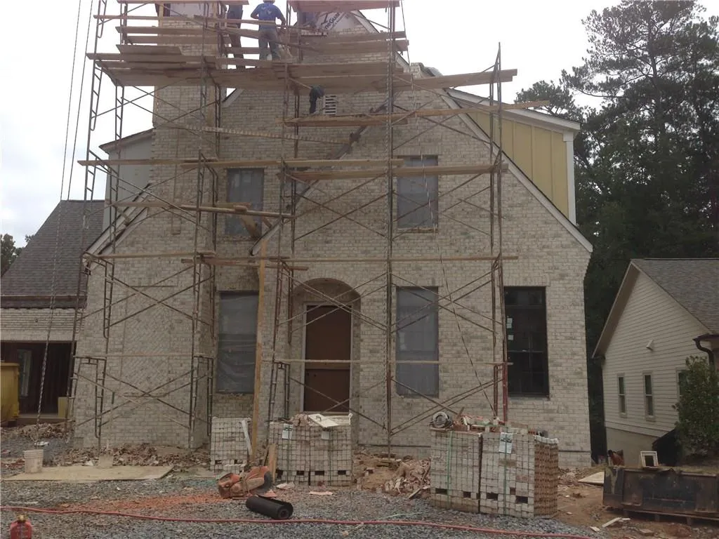 4695 Park Lane, Atlanta, Georgia 30342, 5 Bedrooms Bedrooms, ,5 BathroomsBathrooms,Residential,Sold,4695 Park Lane,5565977