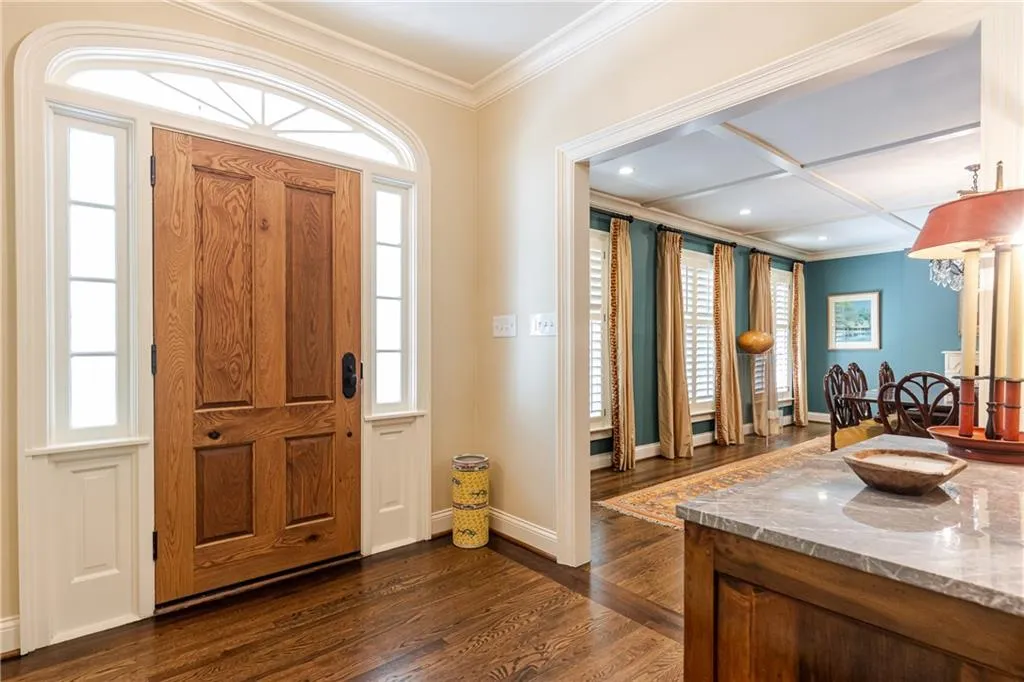 520 Kenbrook Drive, Sandy Springs, Georgia 30327, 4 Bedrooms Bedrooms, ,4 BathroomsBathrooms,Residential,Sold,520 Kenbrook Drive,7068226