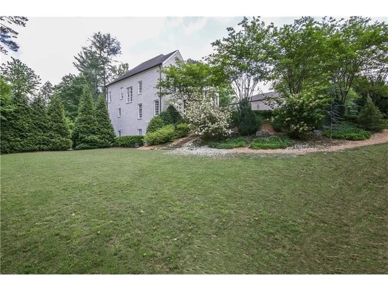 4651 Dudley Lane, Atlanta, Georgia 30327, 6 Bedrooms Bedrooms, ,6 BathroomsBathrooms,Residential,Sold,4651 Dudley Lane,5718775