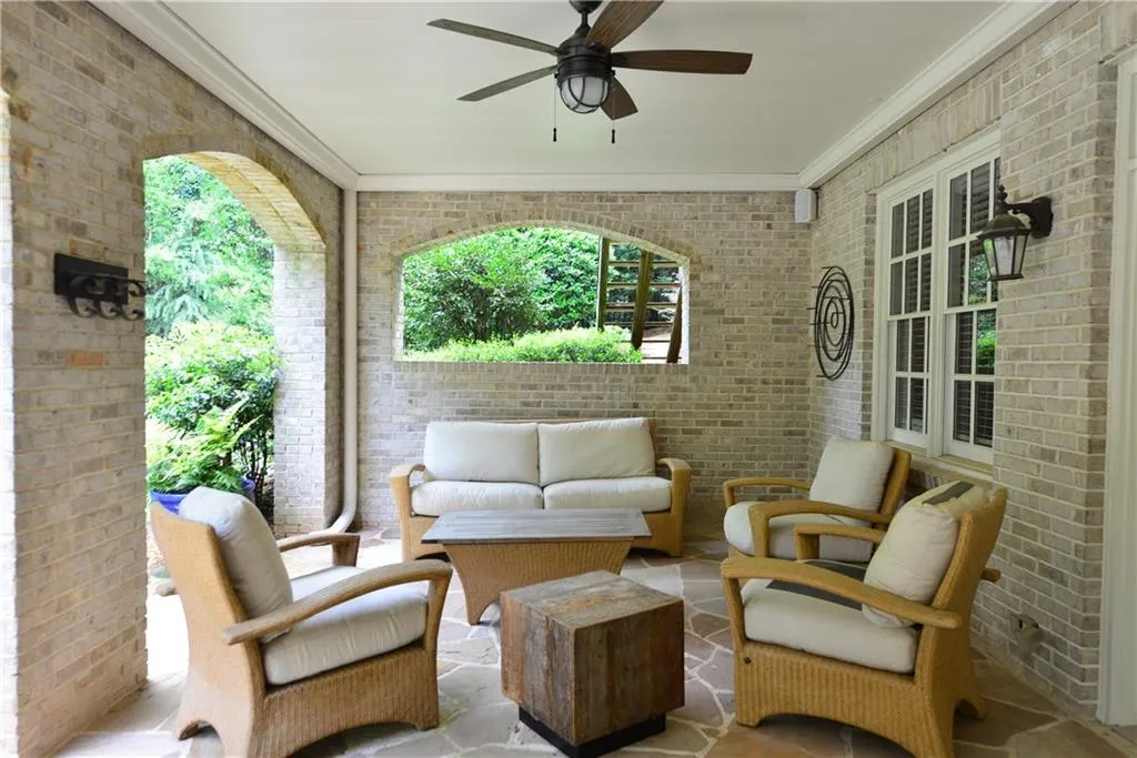 4651 Dudley Lane, Atlanta, Georgia 30327, 6 Bedrooms Bedrooms, ,6 BathroomsBathrooms,Residential,Sold,4651 Dudley Lane,5718775