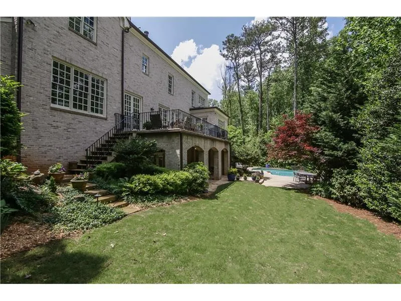 4651 Dudley Lane, Atlanta, Georgia 30327, 6 Bedrooms Bedrooms, ,6 BathroomsBathrooms,Residential,Sold,4651 Dudley Lane,5718775