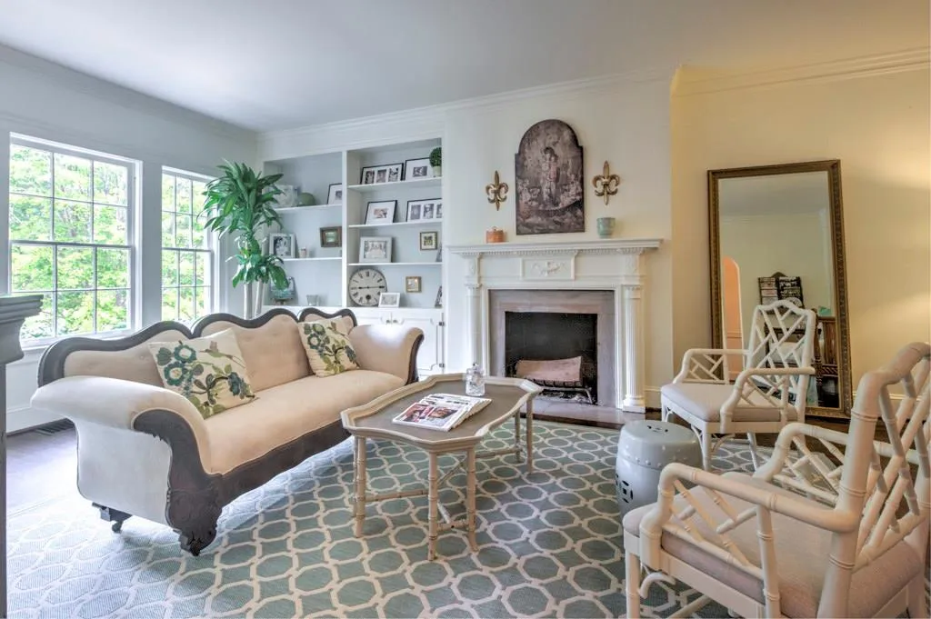 407 Brentwood Drive Ne, Atlanta, Georgia 30305, 5 Bedrooms Bedrooms, ,3 BathroomsBathrooms,Residential,Sold,407 Brentwood Drive Ne,5753057