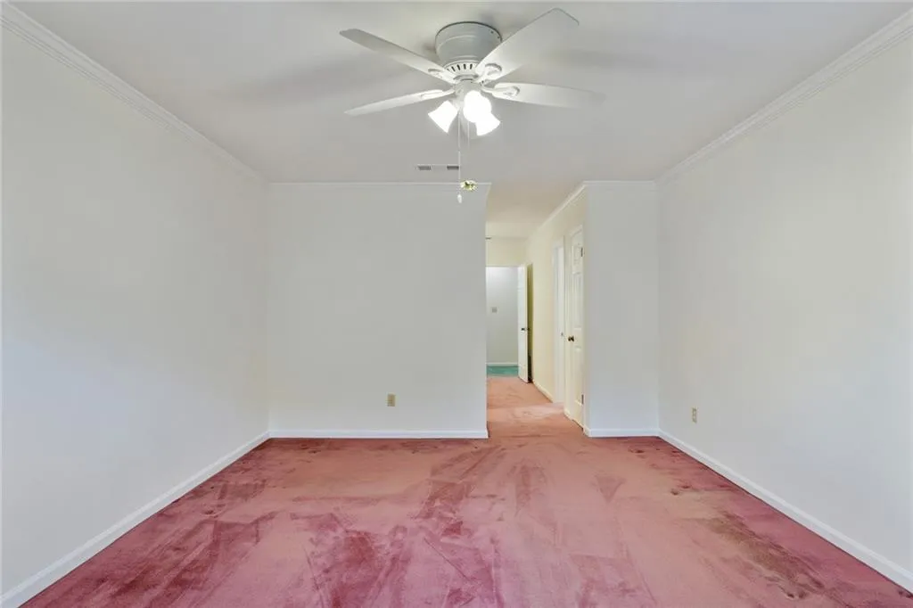 5205 Glenridge Drive, Sandy Springs, Georgia 30342, 3 Bedrooms Bedrooms, ,2 BathroomsBathrooms,Residential,Sold,5205 Glenridge Drive,7180915