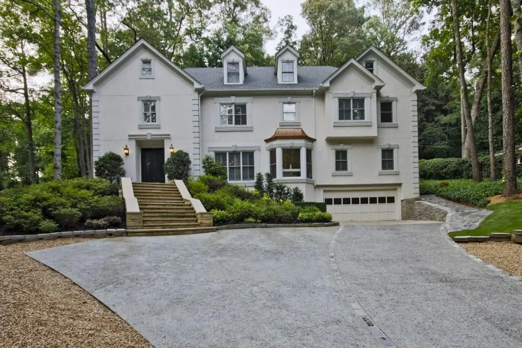 1165 E Beechwood Drive Nw, Atlanta, Georgia 30327, 5 Bedrooms Bedrooms, ,5 BathroomsBathrooms,Residential,Sold,1165 E Beechwood Drive Nw,5560361