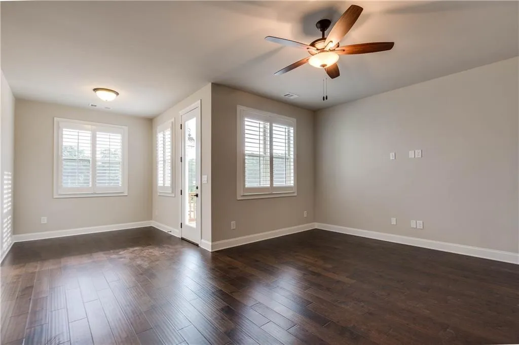 247 Franklin Road Place, Atlanta, Georgia 30342, 3 Bedrooms Bedrooms, ,3 BathroomsBathrooms,Residential,Sold,247 Franklin Road Place,5957905