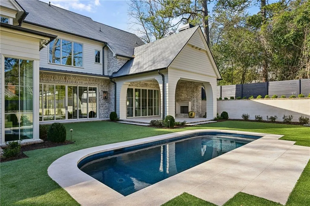 4238 W Club Lane Ne, Atlanta, Georgia 30319, 5 Bedrooms Bedrooms, 0 ,6 BathroomsBathrooms,Residential,For Sale,4238 W Club Lane Ne,7690856
