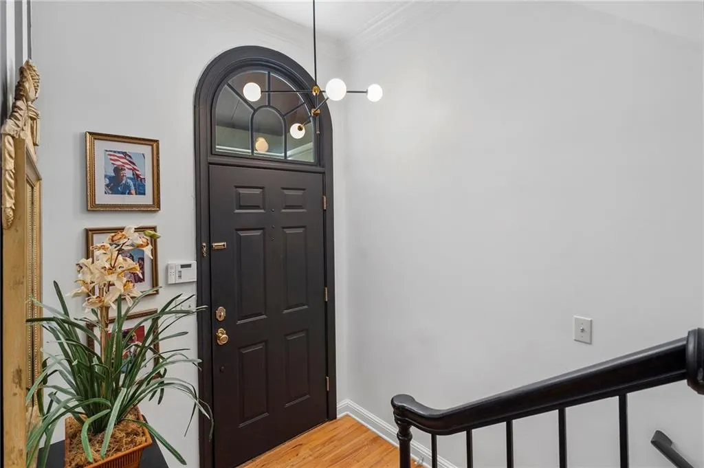 1237 Brookhaven Park Place Ne, Brookhaven, Georgia 30319, 2 Bedrooms Bedrooms, ,2 BathroomsBathrooms,Residential,For Sale,1237 Brookhaven Park Place Ne,7618932