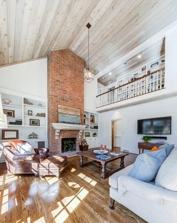 115 Old Stratton Chase Nw, Atlanta, Georgia 30328, 5 Bedrooms Bedrooms, ,5 BathroomsBathrooms,Residential,Sold,115 Old Stratton Chase Nw,6726527