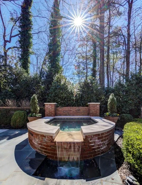 115 Old Stratton Chase Nw, Atlanta, Georgia 30328, 5 Bedrooms Bedrooms, ,5 BathroomsBathrooms,Residential,Sold,115 Old Stratton Chase Nw,6726527