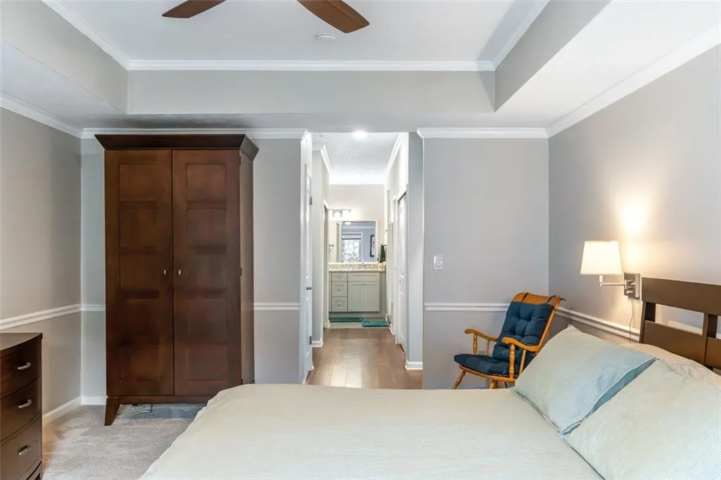 5425 Chemin De Vie, Atlanta, Georgia 30342, 2 Bedrooms Bedrooms, ,2 BathroomsBathrooms,Residential,Sold,5425 Chemin De Vie,6937747