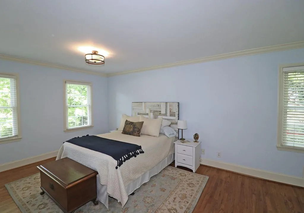 7725 Nesbit Ferry Road, Sandy Springs, Georgia 30350, 5 Bedrooms Bedrooms, ,5 BathroomsBathrooms,Residential,Sold,7725 Nesbit Ferry Road,6714885