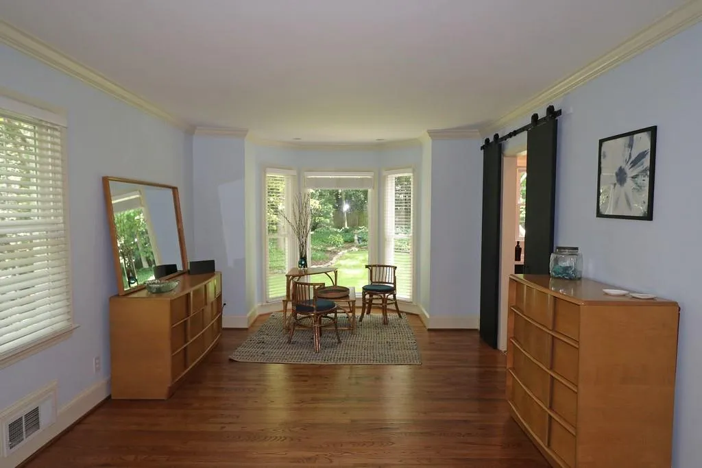 7725 Nesbit Ferry Road, Sandy Springs, Georgia 30350, 5 Bedrooms Bedrooms, ,5 BathroomsBathrooms,Residential,Sold,7725 Nesbit Ferry Road,6714885