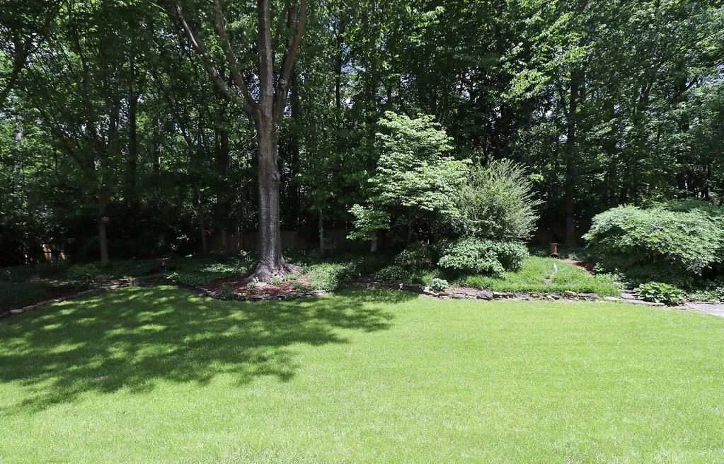 7725 Nesbit Ferry Road, Sandy Springs, Georgia 30350, 5 Bedrooms Bedrooms, ,5 BathroomsBathrooms,Residential,Sold,7725 Nesbit Ferry Road,6714885