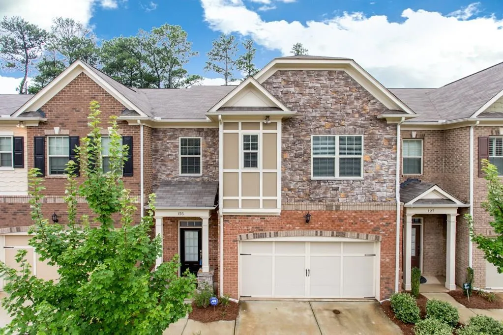 125 Barkley Lane, Sandy Springs, Georgia 30328, 3 Bedrooms Bedrooms, ,3 BathroomsBathrooms,Residential,Sold,125 Barkley Lane,5892981