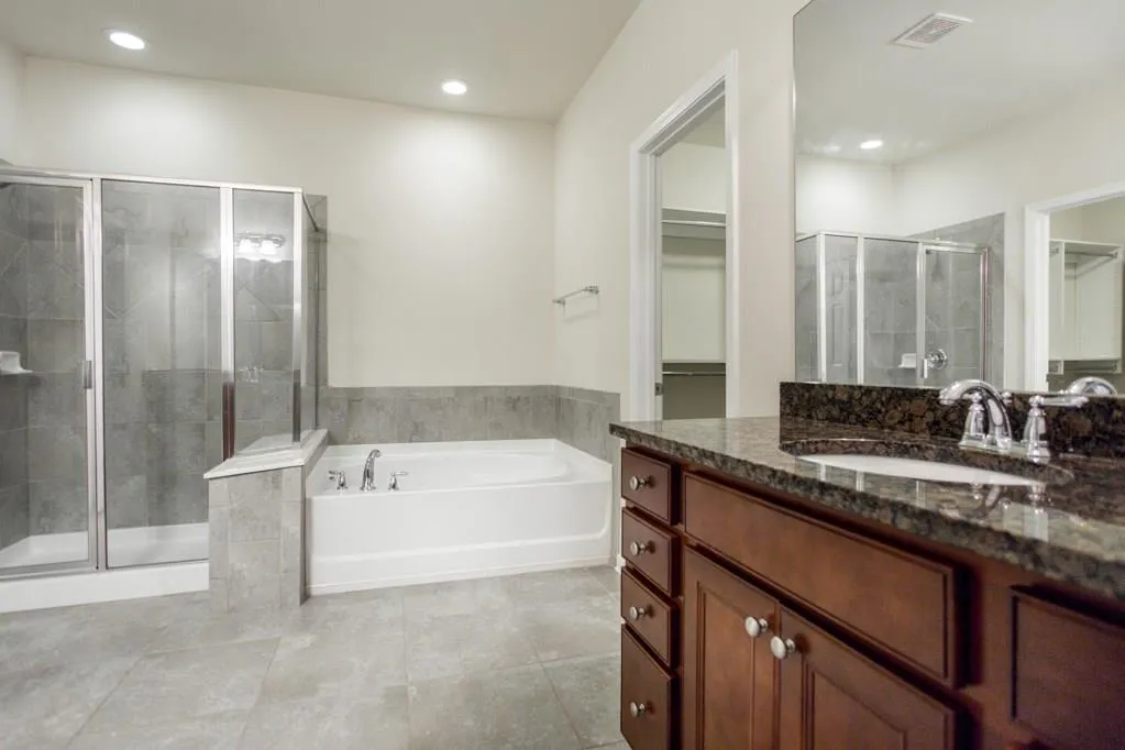 125 Barkley Lane, Sandy Springs, Georgia 30328, 3 Bedrooms Bedrooms, ,3 BathroomsBathrooms,Residential,Sold,125 Barkley Lane,5892981