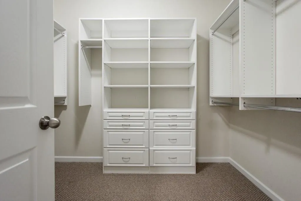 125 Barkley Lane, Sandy Springs, Georgia 30328, 3 Bedrooms Bedrooms, ,3 BathroomsBathrooms,Residential,Sold,125 Barkley Lane,5892981