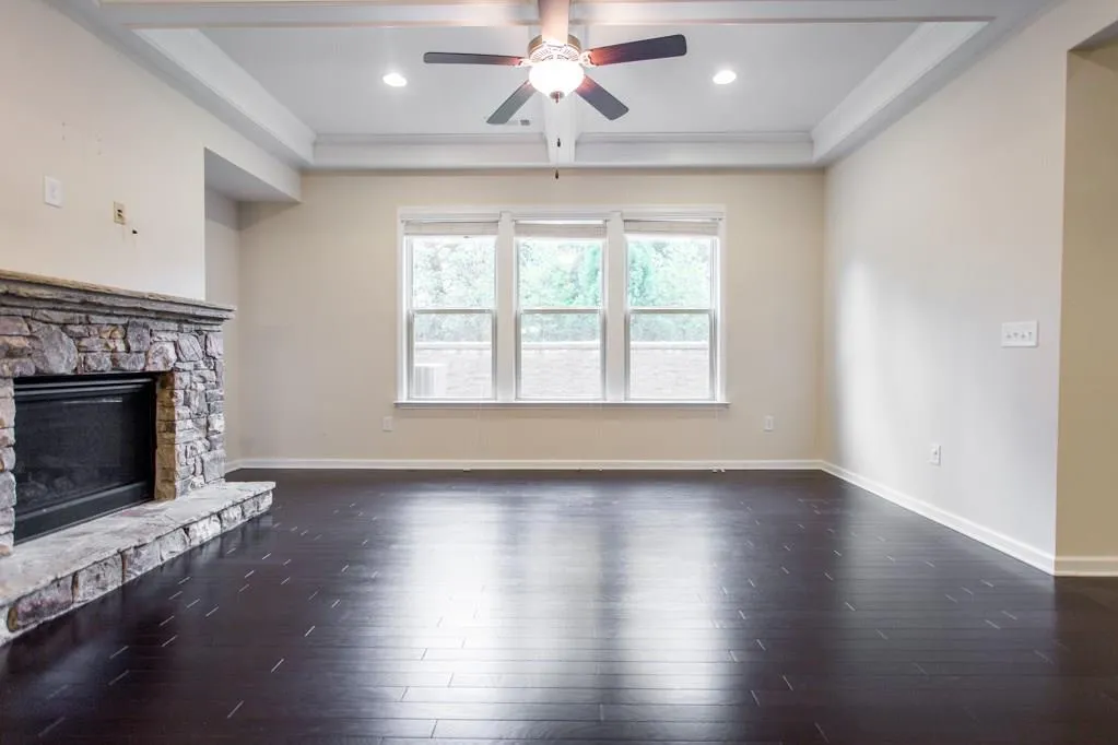 125 Barkley Lane, Sandy Springs, Georgia 30328, 3 Bedrooms Bedrooms, ,3 BathroomsBathrooms,Residential,Sold,125 Barkley Lane,5892981