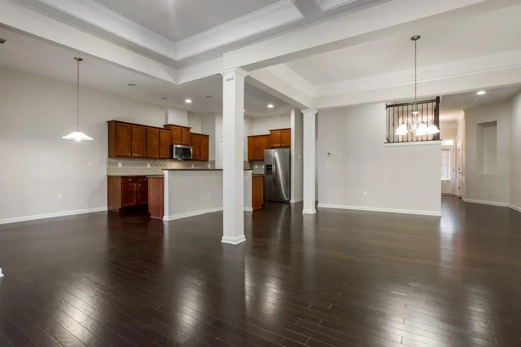 125 Barkley Lane, Sandy Springs, Georgia 30328, 3 Bedrooms Bedrooms, ,3 BathroomsBathrooms,Residential,Sold,125 Barkley Lane,5892981