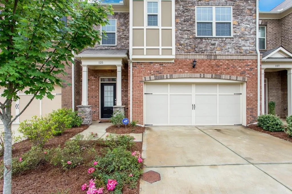 125 Barkley Lane, Sandy Springs, Georgia 30328, 3 Bedrooms Bedrooms, ,3 BathroomsBathrooms,Residential,Sold,125 Barkley Lane,5892981