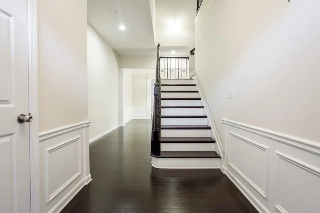 125 Barkley Lane, Sandy Springs, Georgia 30328, 3 Bedrooms Bedrooms, ,3 BathroomsBathrooms,Residential,Sold,125 Barkley Lane,5892981