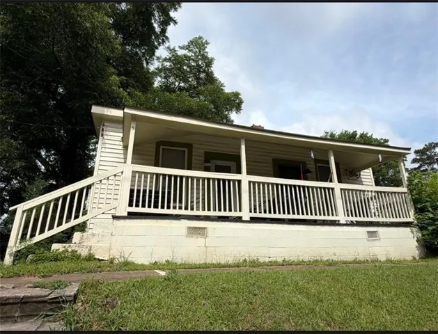 5 Spruce Street, Porterdale, Georgia 30014