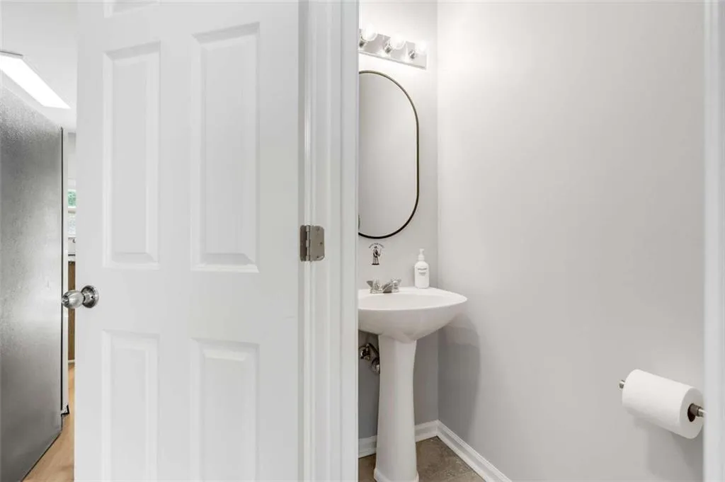 1781 Liberty Parkway Nw, Atlanta, Georgia 30318, 3 Bedrooms Bedrooms, ,3 BathroomsBathrooms,Residential,For Sale,1781 Liberty Parkway Nw,7634550