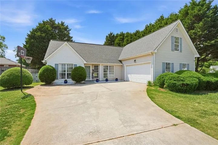 35 Shenandoah Drive, Winder, Georgia 30680