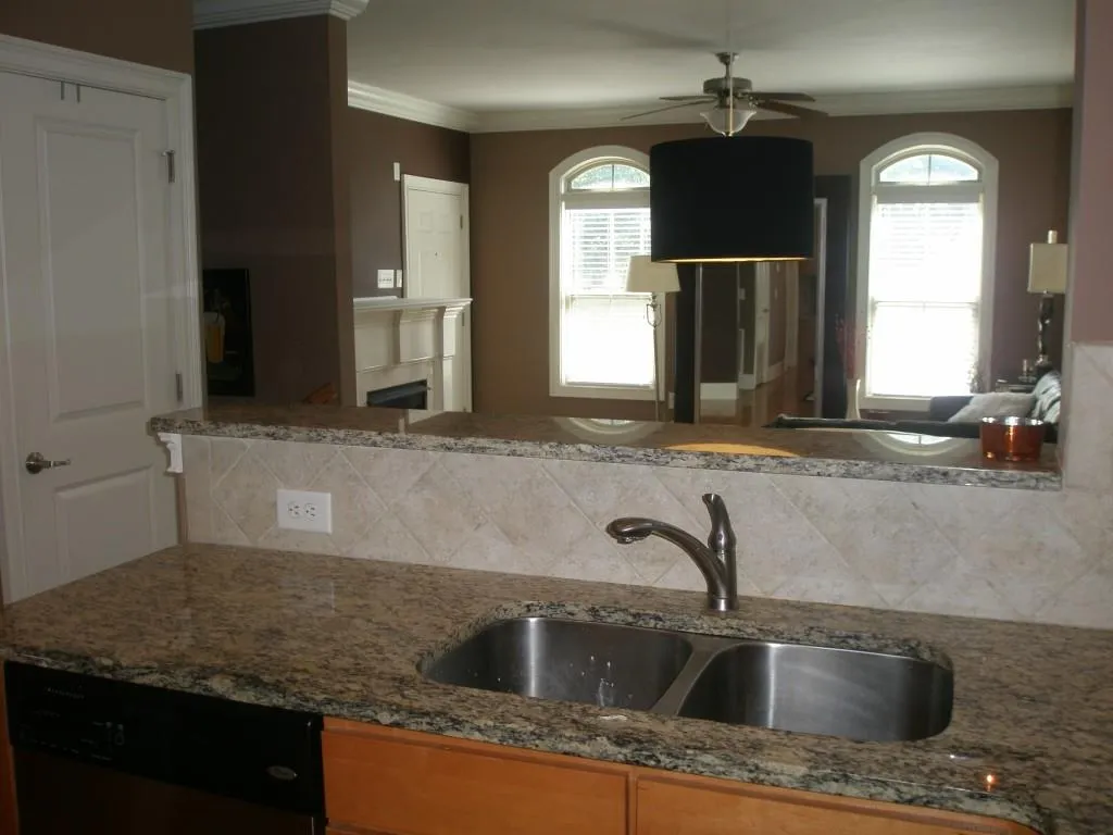 6450 Chariot Street Unit 11, Atlanta, Georgia 30328, 2 Bedrooms Bedrooms, ,2 BathroomsBathrooms,Residential,Sold,6450 Chariot Street Unit 11,5728449