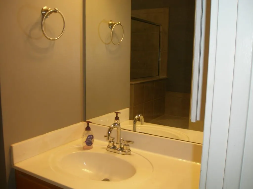 6450 Chariot Street Unit 11, Atlanta, Georgia 30328, 2 Bedrooms Bedrooms, ,2 BathroomsBathrooms,Residential,Sold,6450 Chariot Street Unit 11,5728449