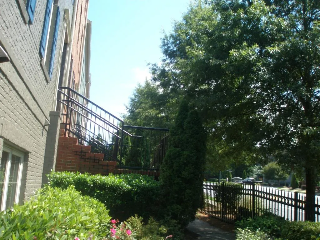 6450 Chariot Street Unit 11, Atlanta, Georgia 30328, 2 Bedrooms Bedrooms, ,2 BathroomsBathrooms,Residential,Sold,6450 Chariot Street Unit 11,5728449