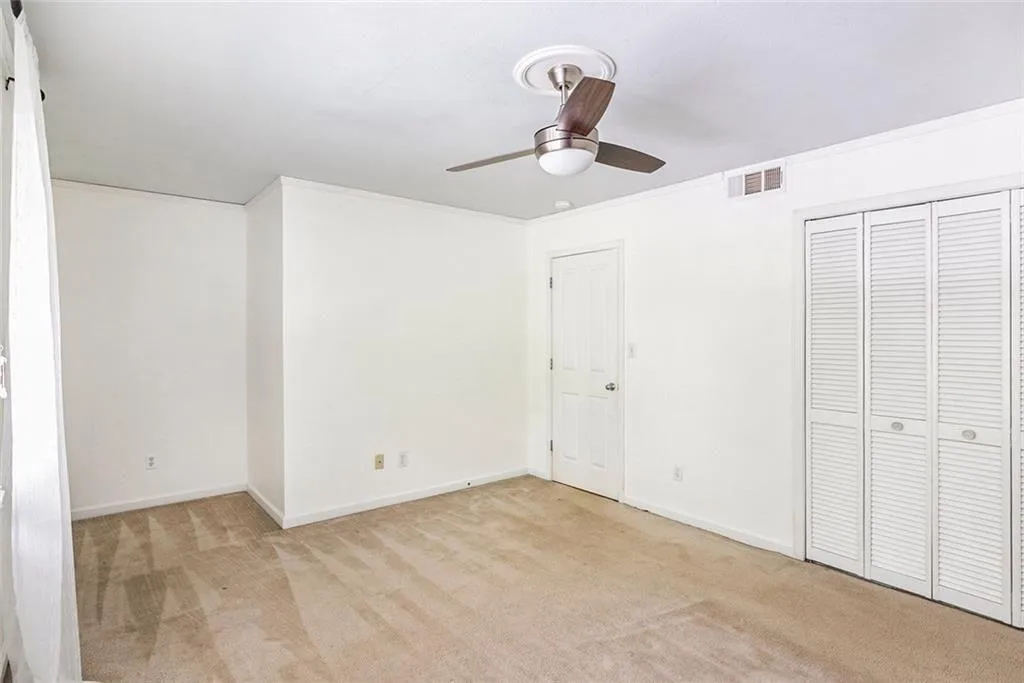 6940 Roswell Road Unit 16b, Atlanta, Georgia 30328, 2 Bedrooms Bedrooms, ,1 BathroomBathrooms,Residential,For Sale,6940 Roswell Road Unit 16b,7712892