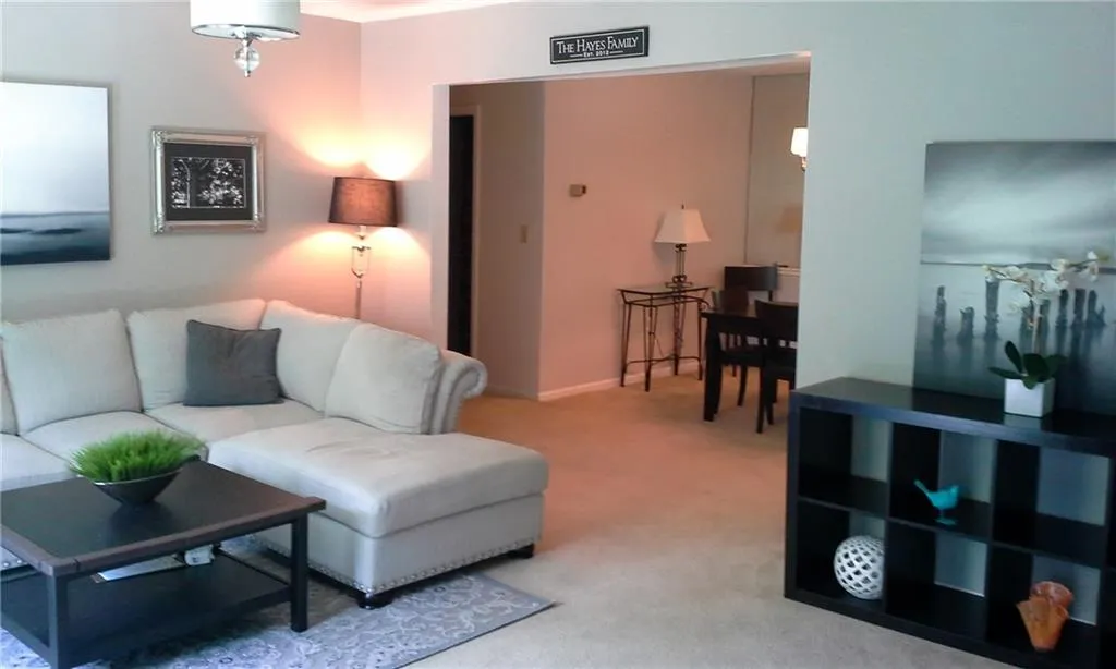 6851 Ne Roswell Road Ne Unit F33, Atlanta, Georgia 30328, 2 Bedrooms Bedrooms, ,2 BathroomsBathrooms,Residential,Sold,6851 Ne Roswell Road Ne Unit F33,5712443 6851 Ne Roswell Road Ne Unit F33, Atlanta, Georgia 30328, 2 Bedrooms Bedrooms, ,2 BathroomsBathrooms,Residential,Sold,6851 Ne Roswell Road Ne Unit F33,5712443