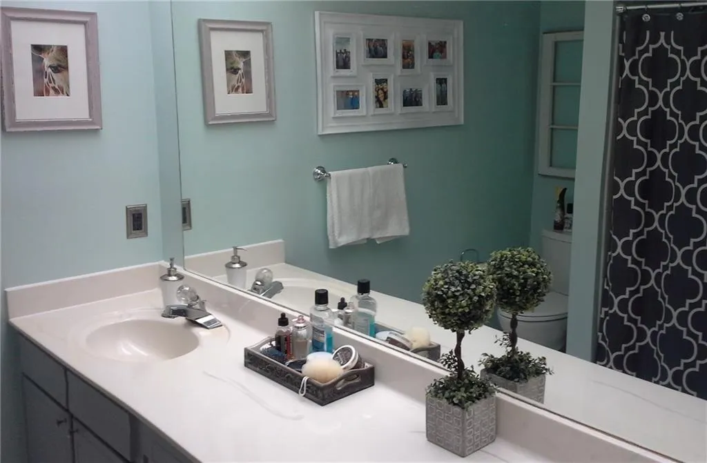 6851 Ne Roswell Road Ne Unit F33, Atlanta, Georgia 30328, 2 Bedrooms Bedrooms, ,2 BathroomsBathrooms,Residential,Sold,6851 Ne Roswell Road Ne Unit F33,5712443 6851 Ne Roswell Road Ne Unit F33, Atlanta, Georgia 30328, 2 Bedrooms Bedrooms, ,2 BathroomsBathrooms,Residential,Sold,6851 Ne Roswell Road Ne Unit F33,5712443