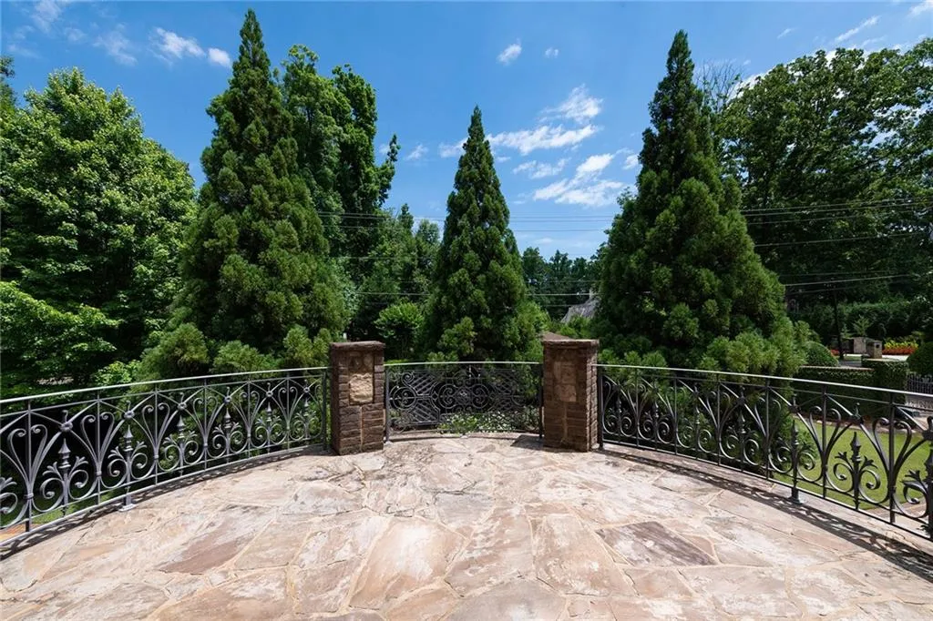 4934 Powers Ferry Road, Sandy Springs, Georgia 30327, 6 Bedrooms Bedrooms, ,7 BathroomsBathrooms,Residential,Sold,4934 Powers Ferry Road,7060693 4934 Powers Ferry Road, Sandy Springs, Georgia 30327, 6 Bedrooms Bedrooms, ,7 BathroomsBathrooms,Residential,Sold,4934 Powers Ferry Road,7060693