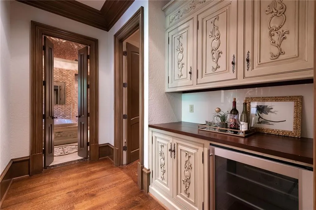 4934 Powers Ferry Road, Sandy Springs, Georgia 30327, 6 Bedrooms Bedrooms, ,7 BathroomsBathrooms,Residential,Sold,4934 Powers Ferry Road,7060693 4934 Powers Ferry Road, Sandy Springs, Georgia 30327, 6 Bedrooms Bedrooms, ,7 BathroomsBathrooms,Residential,Sold,4934 Powers Ferry Road,7060693