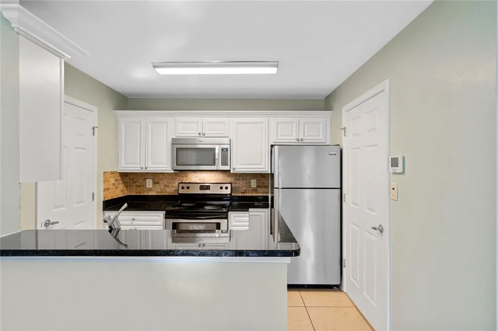2302 Santa Fe Parkway, Sandy Springs, Georgia 30350, 1 Bedroom Bedrooms, ,1 BathroomBathrooms,Residential,Sold,2302 Santa Fe Parkway,6960112