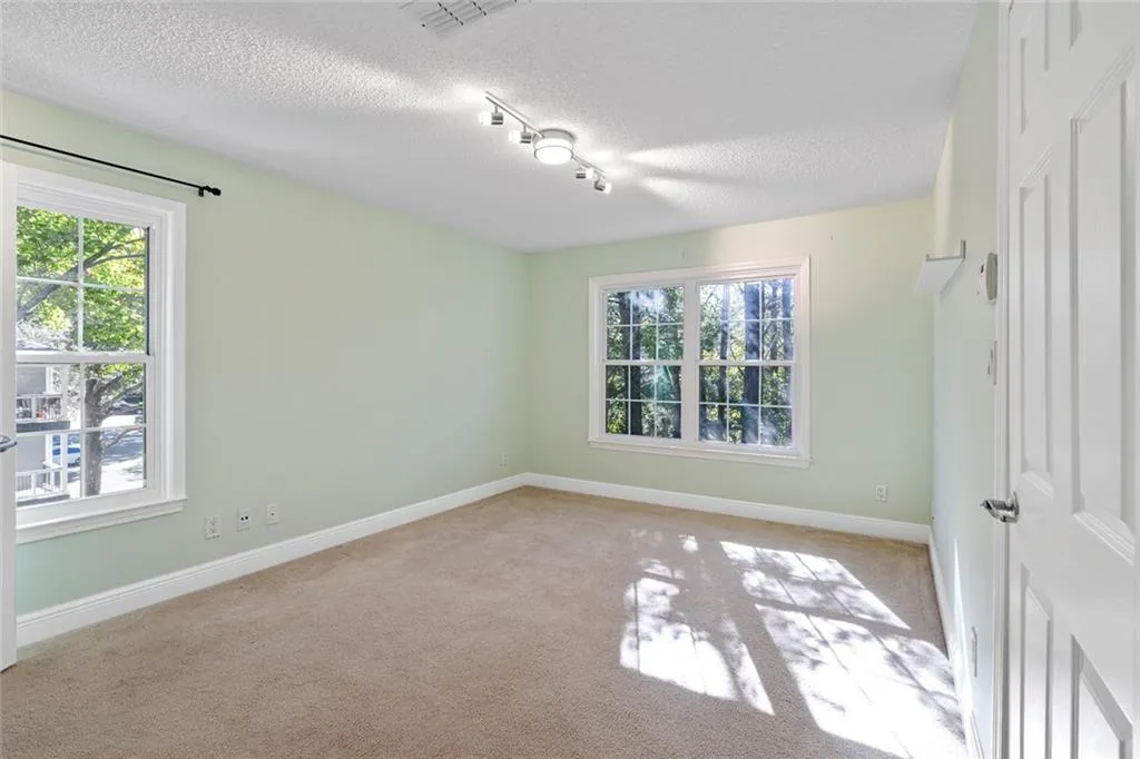 2302 Santa Fe Parkway, Sandy Springs, Georgia 30350, 1 Bedroom Bedrooms, ,1 BathroomBathrooms,Residential,Sold,2302 Santa Fe Parkway,6960112
