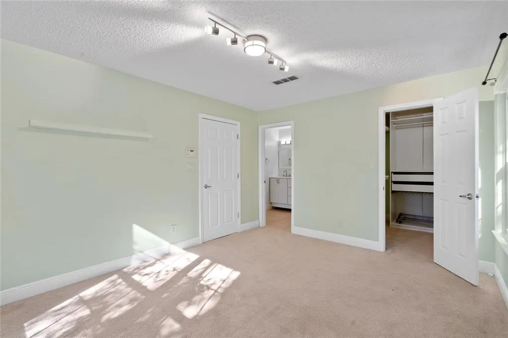 2302 Santa Fe Parkway, Sandy Springs, Georgia 30350, 1 Bedroom Bedrooms, ,1 BathroomBathrooms,Residential,Sold,2302 Santa Fe Parkway,6960112