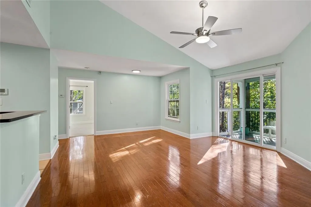 2302 Santa Fe Parkway, Sandy Springs, Georgia 30350, 1 Bedroom Bedrooms, ,1 BathroomBathrooms,Residential,Sold,2302 Santa Fe Parkway,6960112